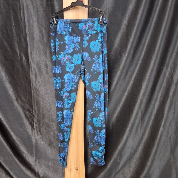 Floral abstract spandex leggings size child's 14 - Picture 4 of 9